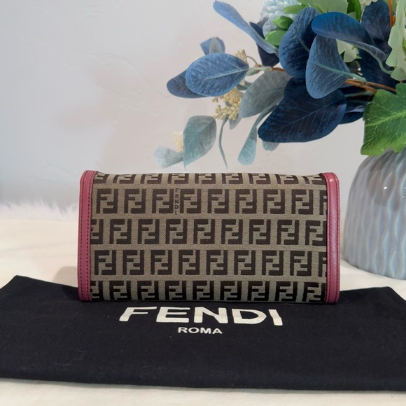 FENDI Zucchino Canvas Pink Leather Bifold Wallet with Fendi dust bag - Picture 2 of 16